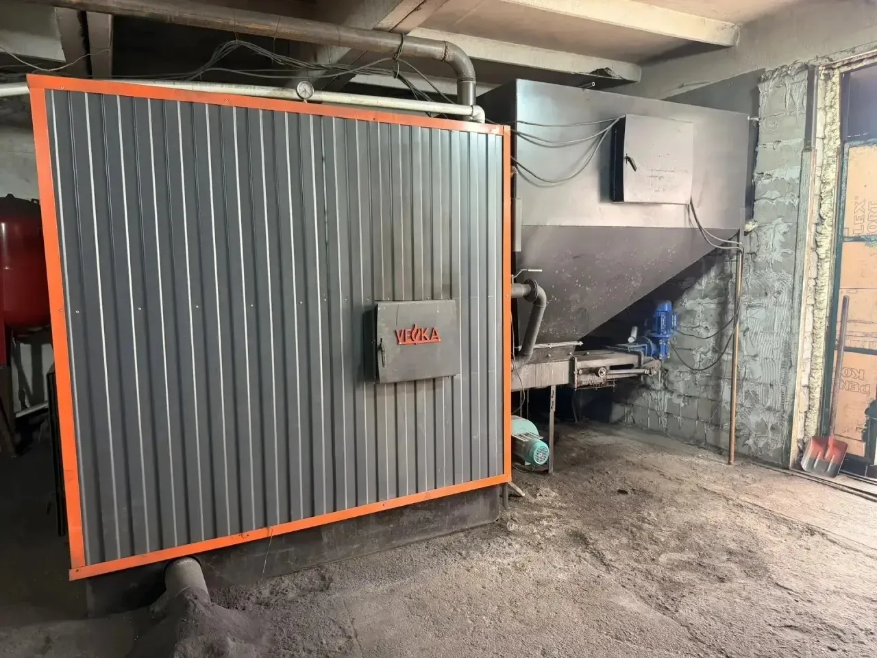 Промышленный твердотопливный котёл VEKA КВМа