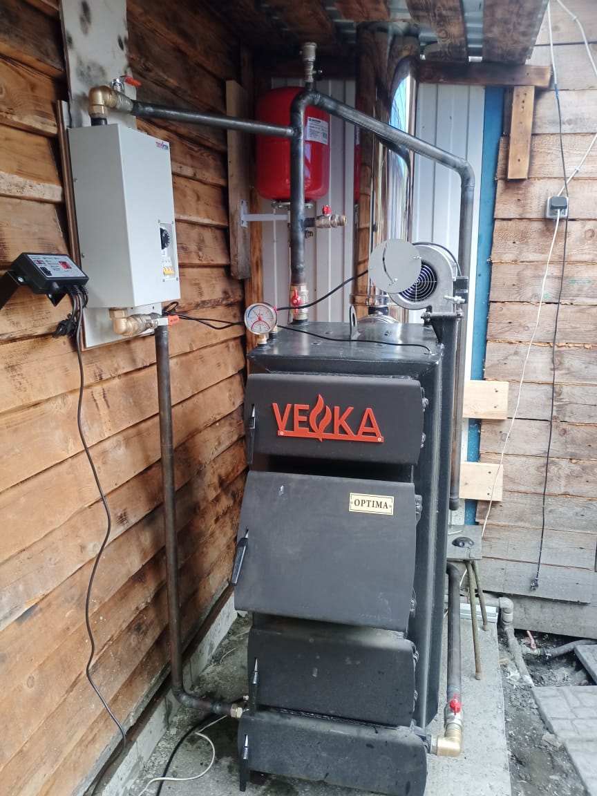 Котёл VEKA установлен